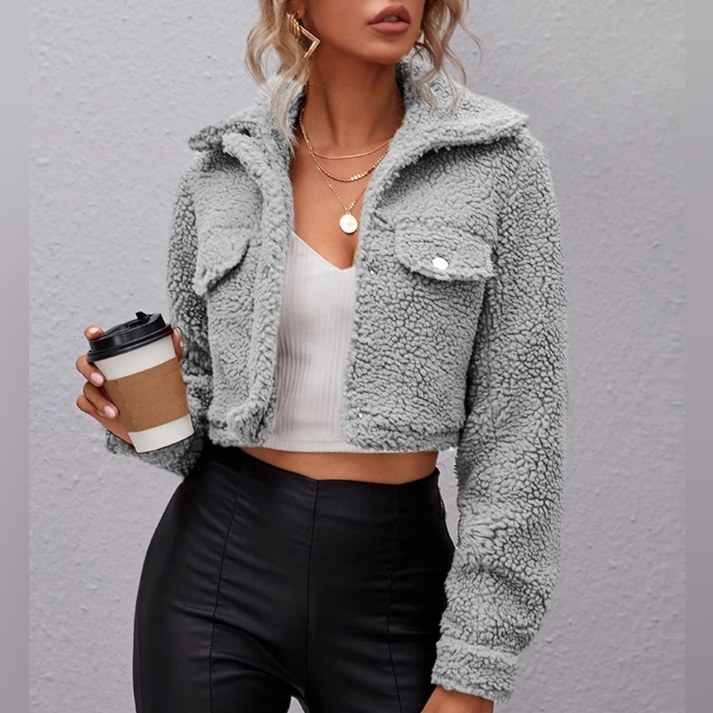 💞HP💞 Sherpa Short Jacket